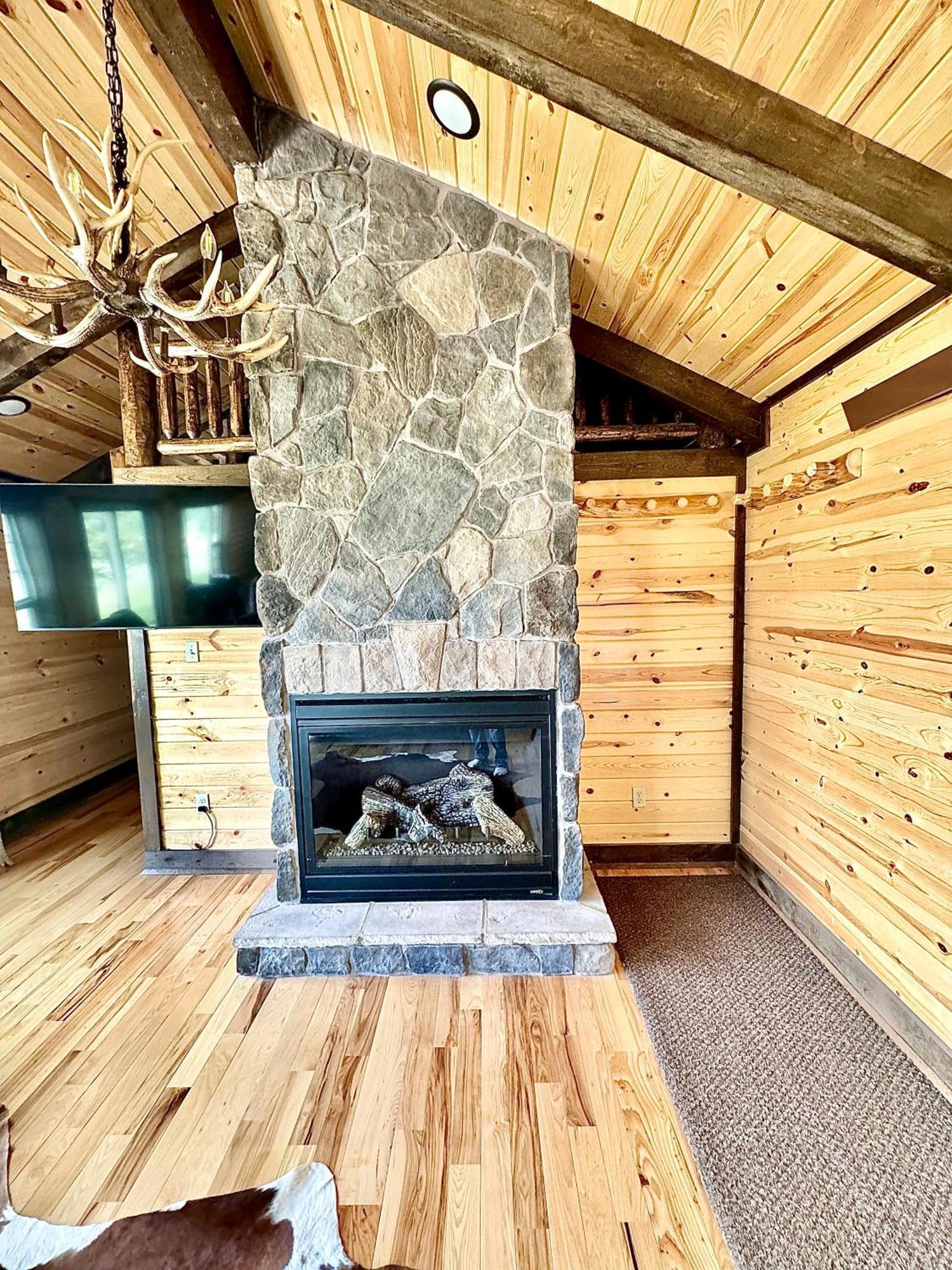 The Lodge At Devils Tower Exterior foto